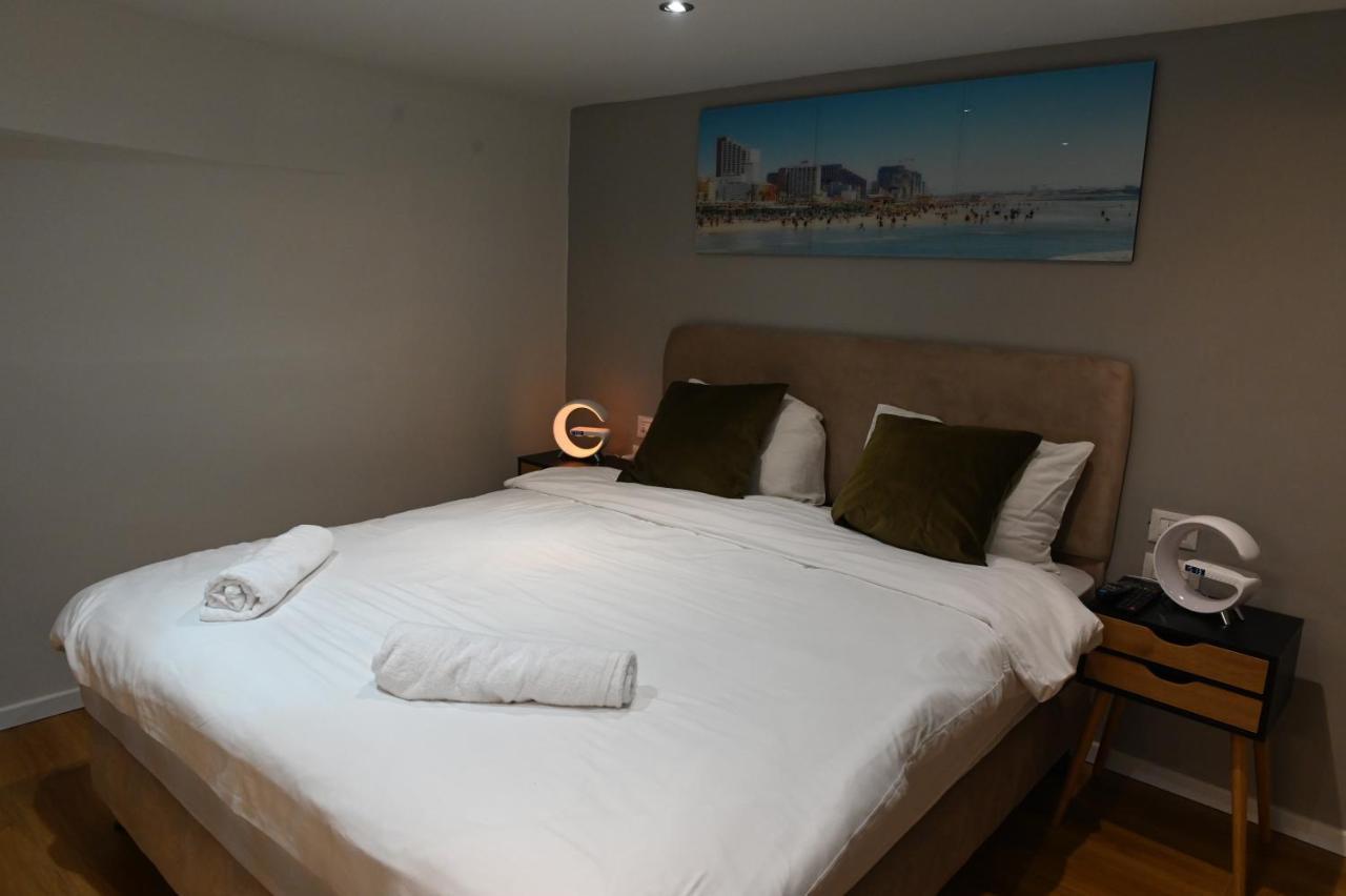 Kalvin Apartments By Levinsky Market تل أبيب المظهر الخارجي الصورة